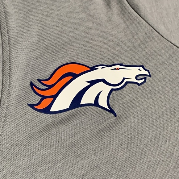 Small Broncos V-Neck Tee - Grey - Picture 2 of 7